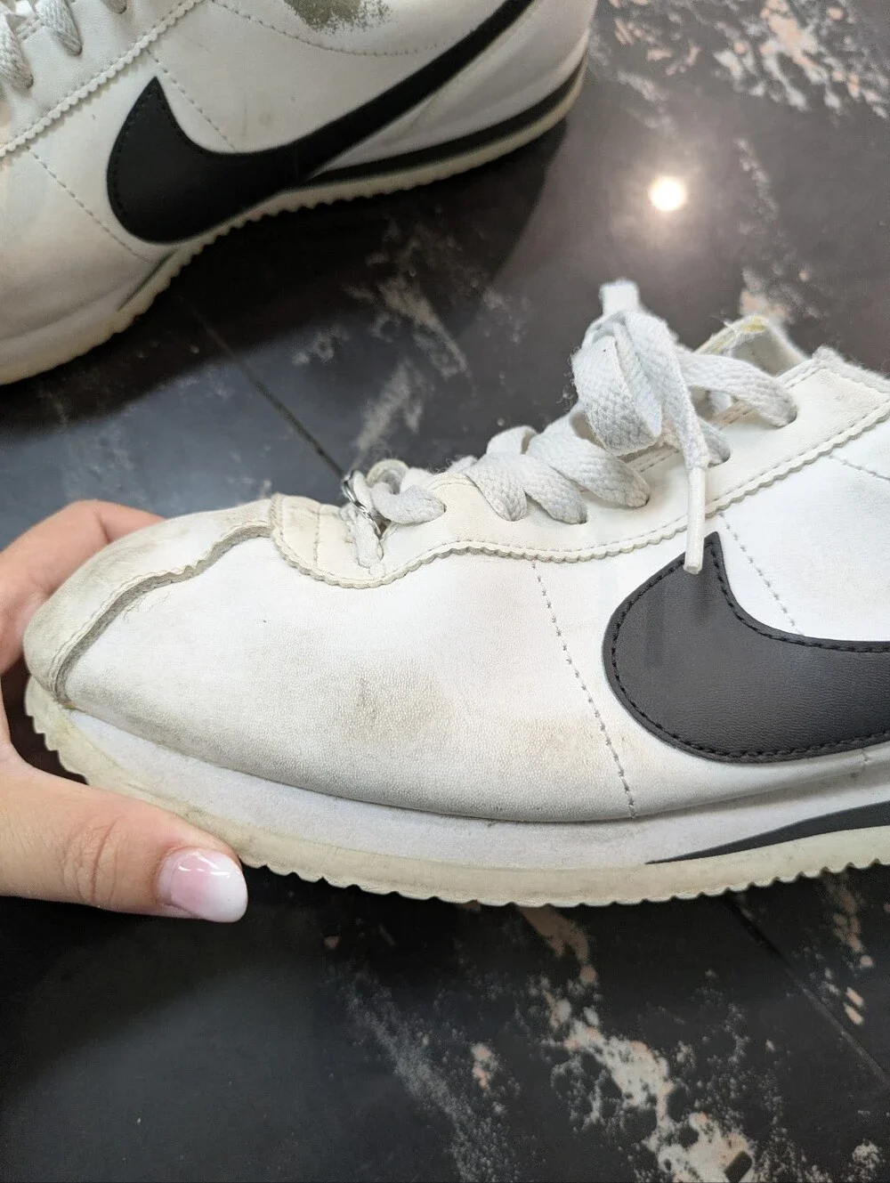 Nike Cortez Basic SI Gs White Sneakers Size 9